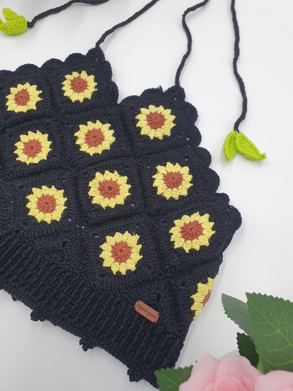 Top de Crochet Girasoles Hecho a Mano - Imagen 3